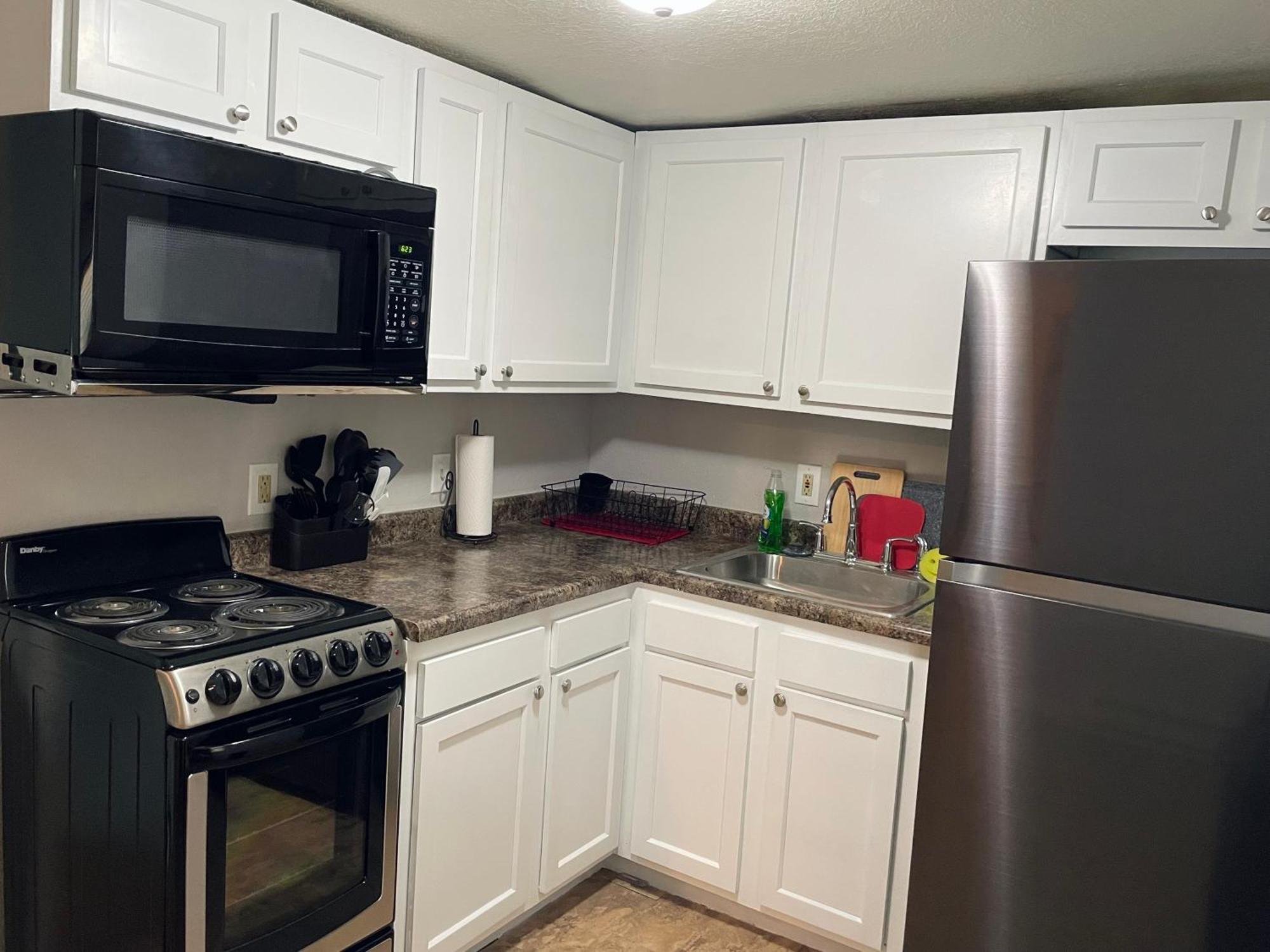 Cozy 1 Bed ~ Close To Soaring Eagle And Downtown Mount Pleasant Exteriör bild